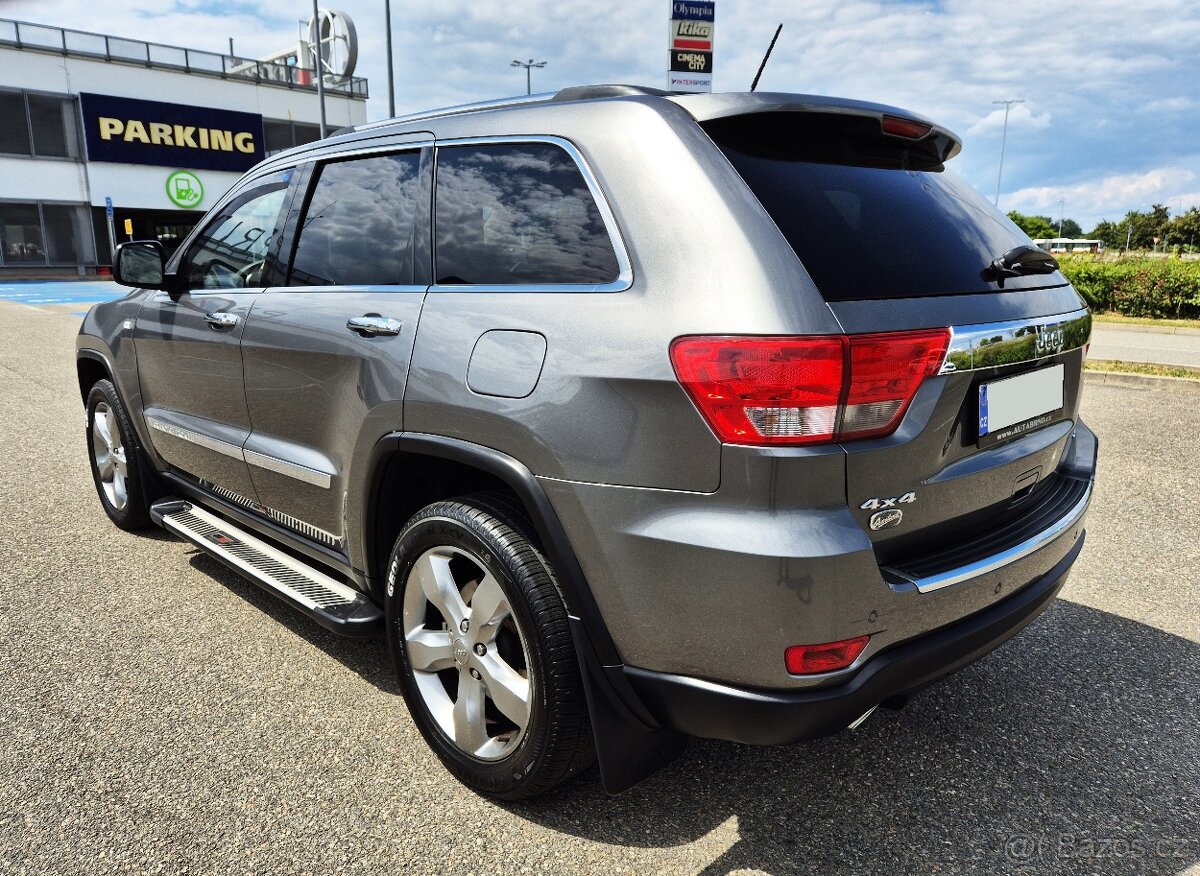 JEEP GRAND CHEROKEE 3.0CRD 177KW 1 MAJITEL FULL VÝBAVA