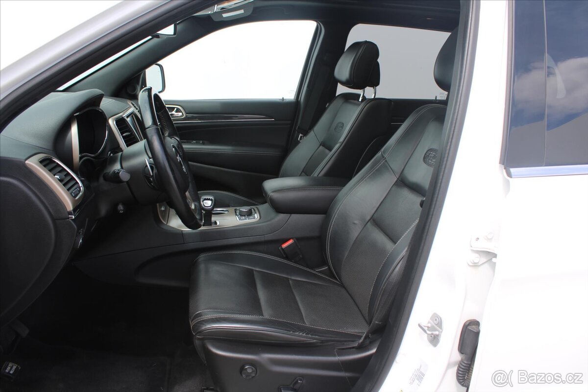 Jeep Grand Cherokee 3.0 CRD 4WD OVERLAND DPH ČR (2016)