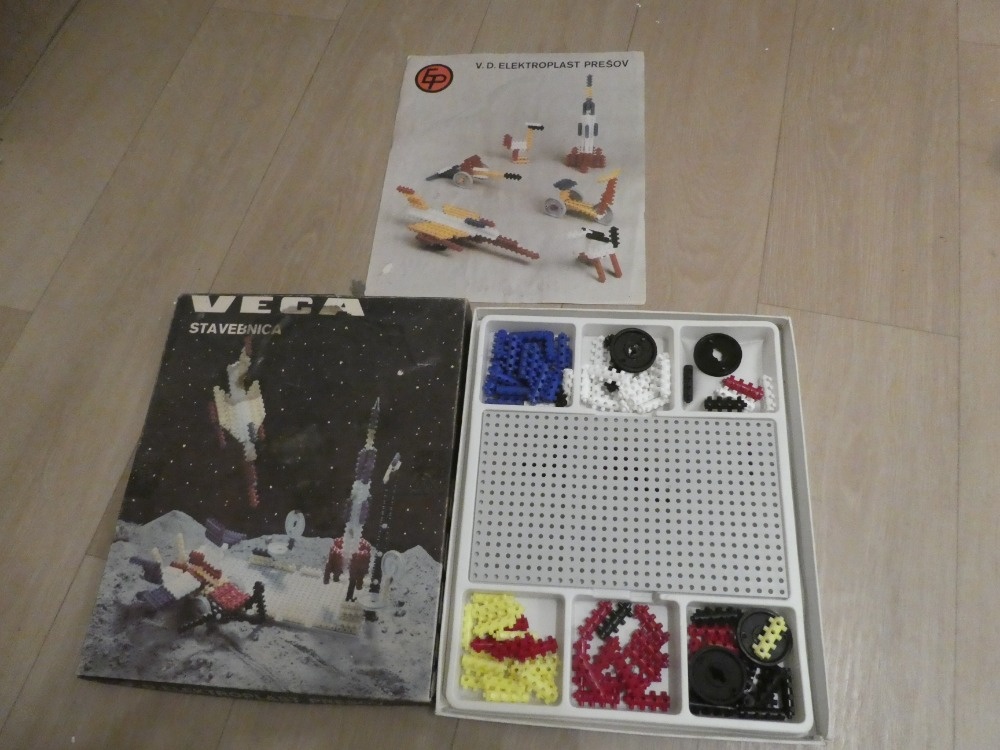 staré hry a hračky - 5