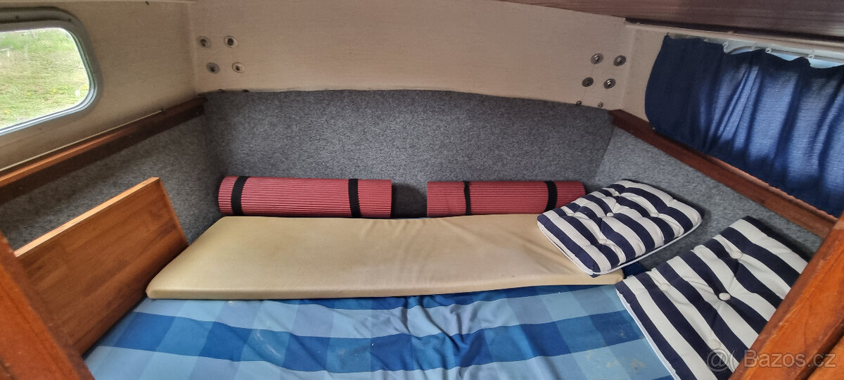 DOERAK 780-AK MOTOROVÁ KAJUTOVÁ LOD - 5