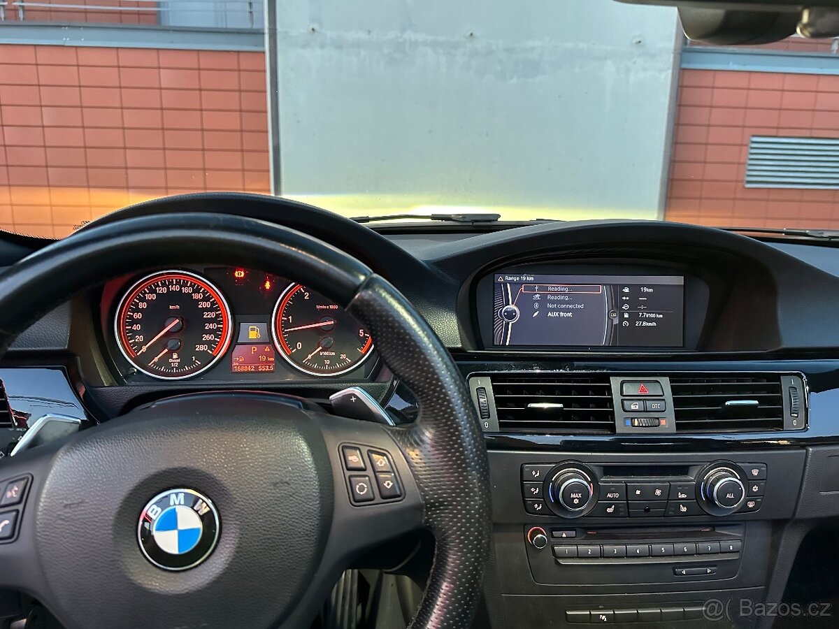Bmw 330d e93 lci - 5