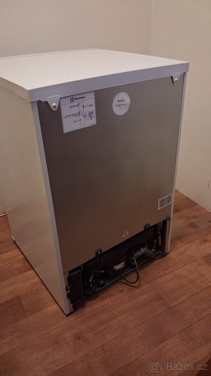 Malá lednice Electrolux - 5