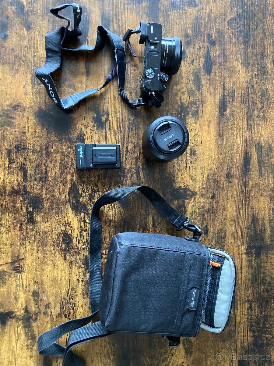 Prodám Sony alpha a5 - 5