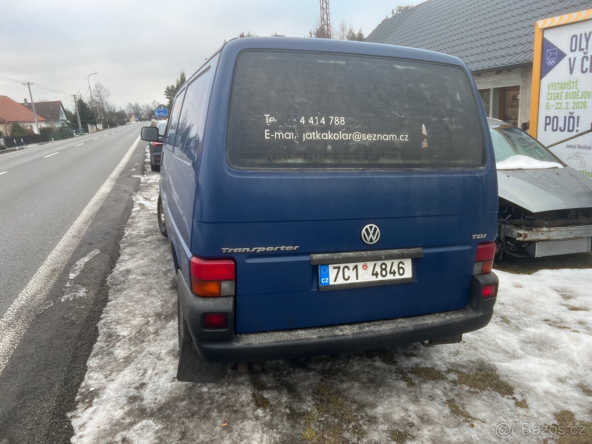 Prodám vw transportér T 4 motor 2.5 tdi - 5