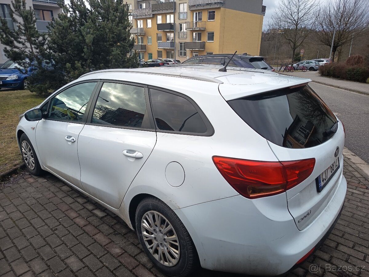 Kia Ceed 1.6 GDI Sw - 5