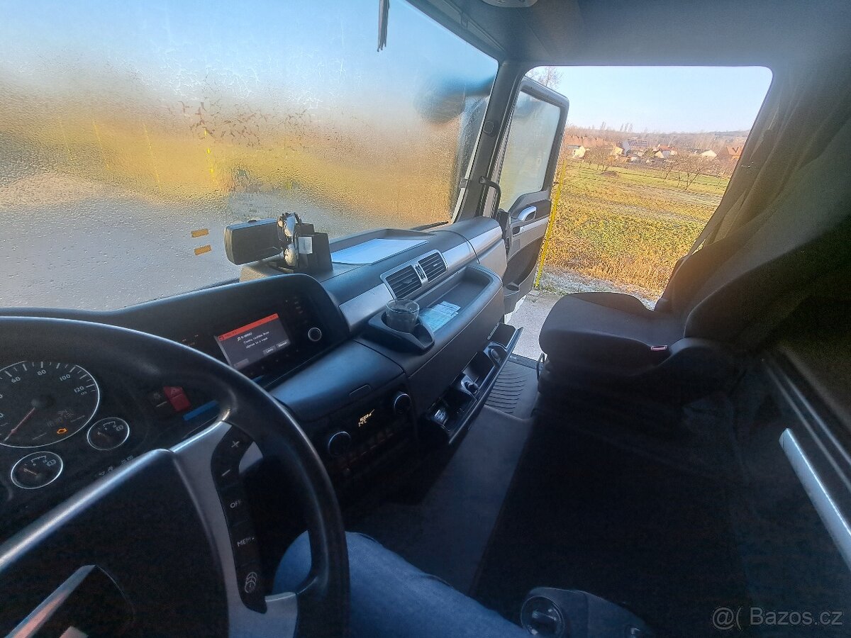 prodám pronajmu tahač MAN TGX 18.440 XL E6 2015/12 - 5