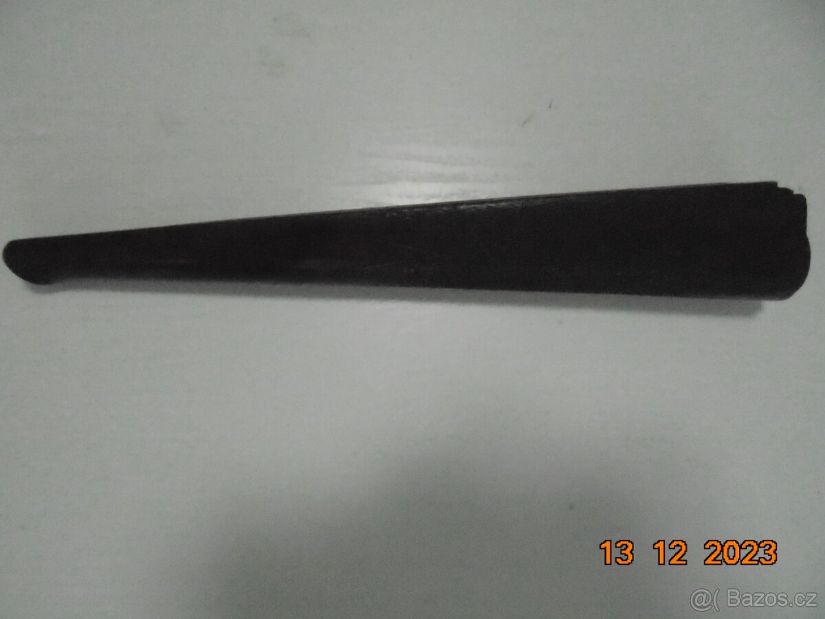 Prodám pažbu SAVAGE 303 - 5