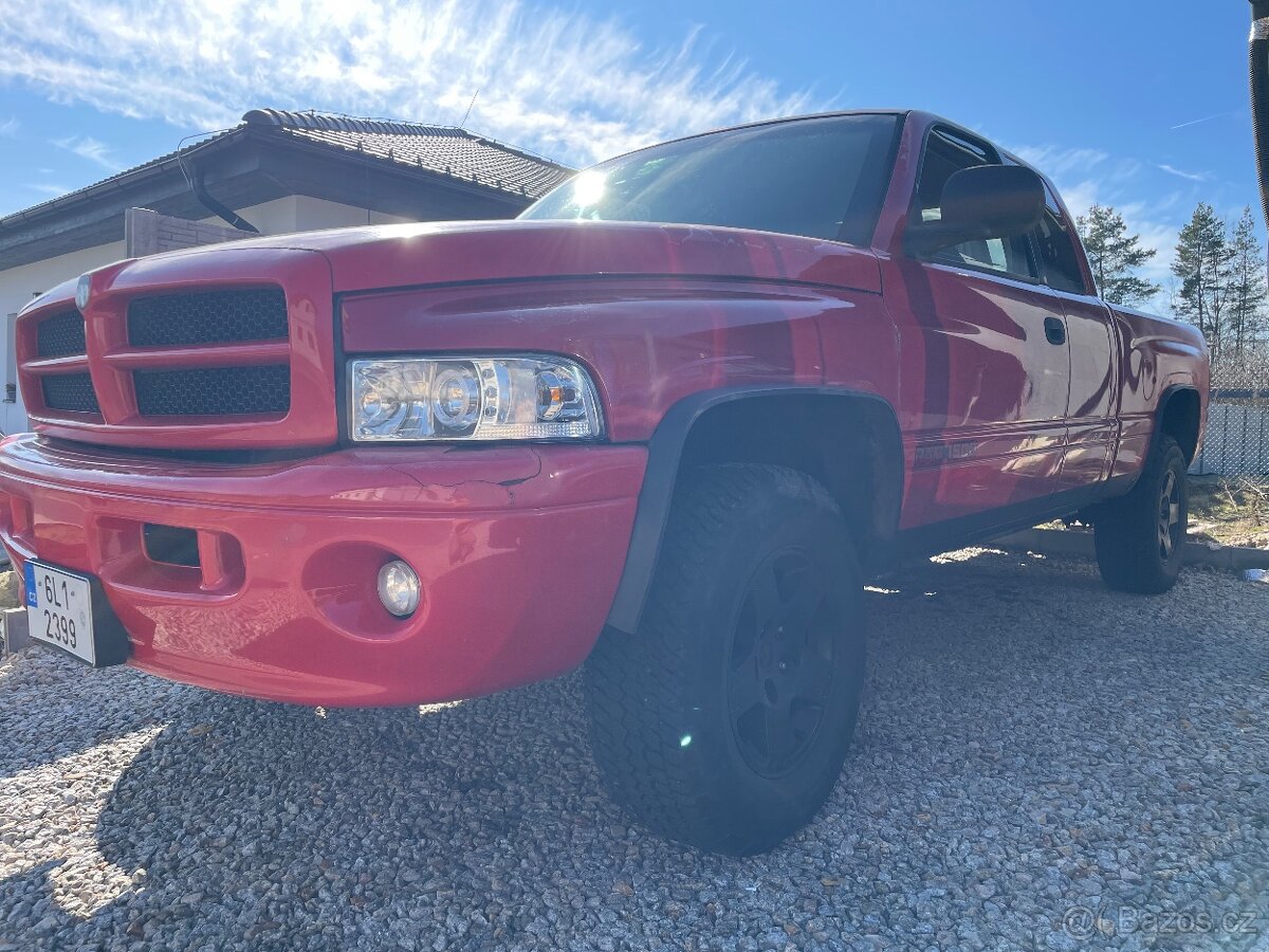 Dodge RAM 5.9 V8 Magnum 4x4 - 5