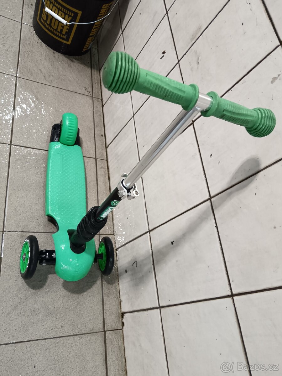 Dětská trojkolobezka - 5