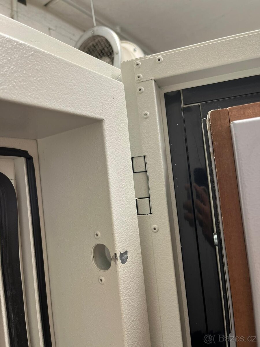 Trezor - trezorová skříň - 5