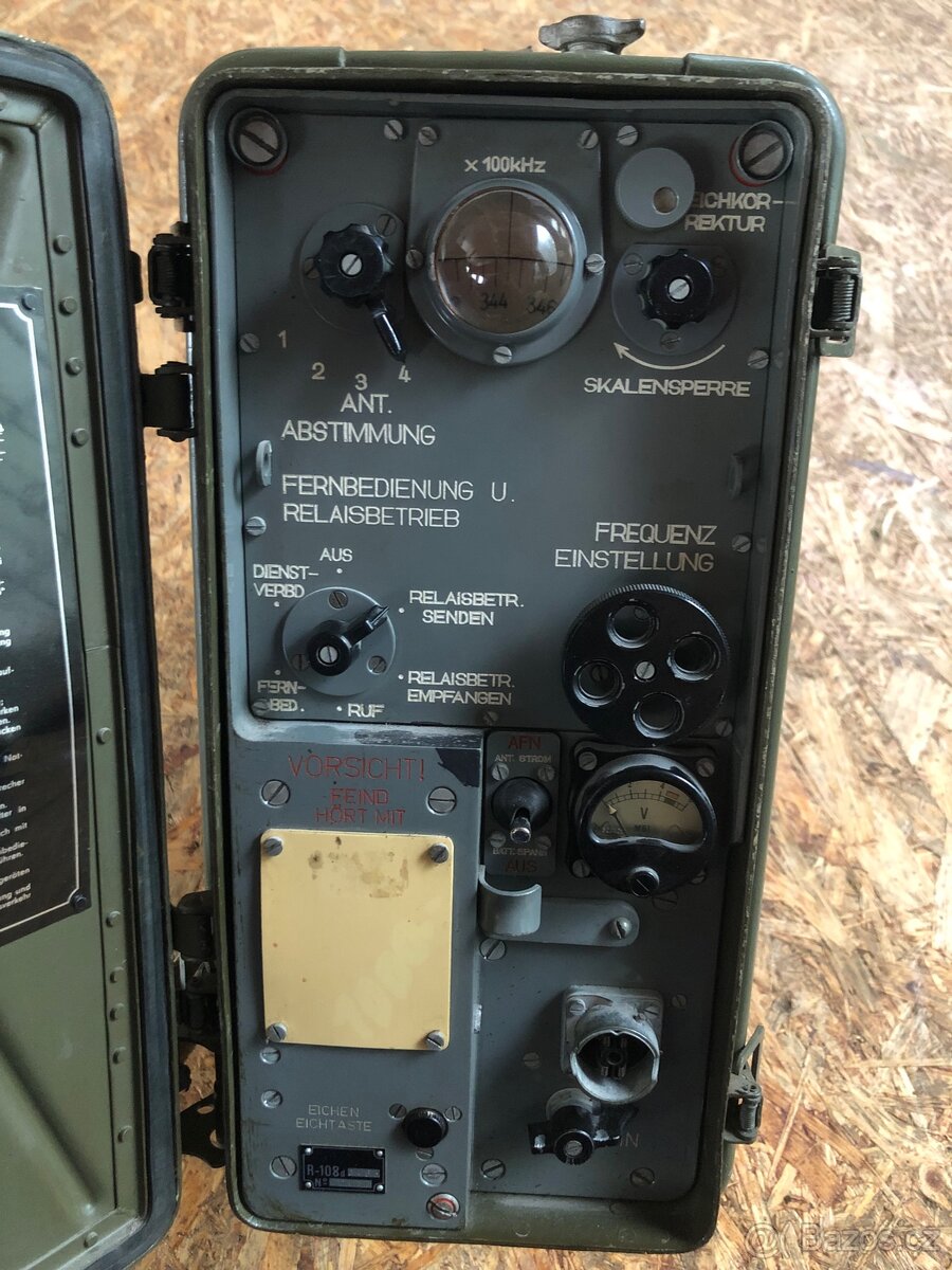 Vysílačka RF-108d - 5