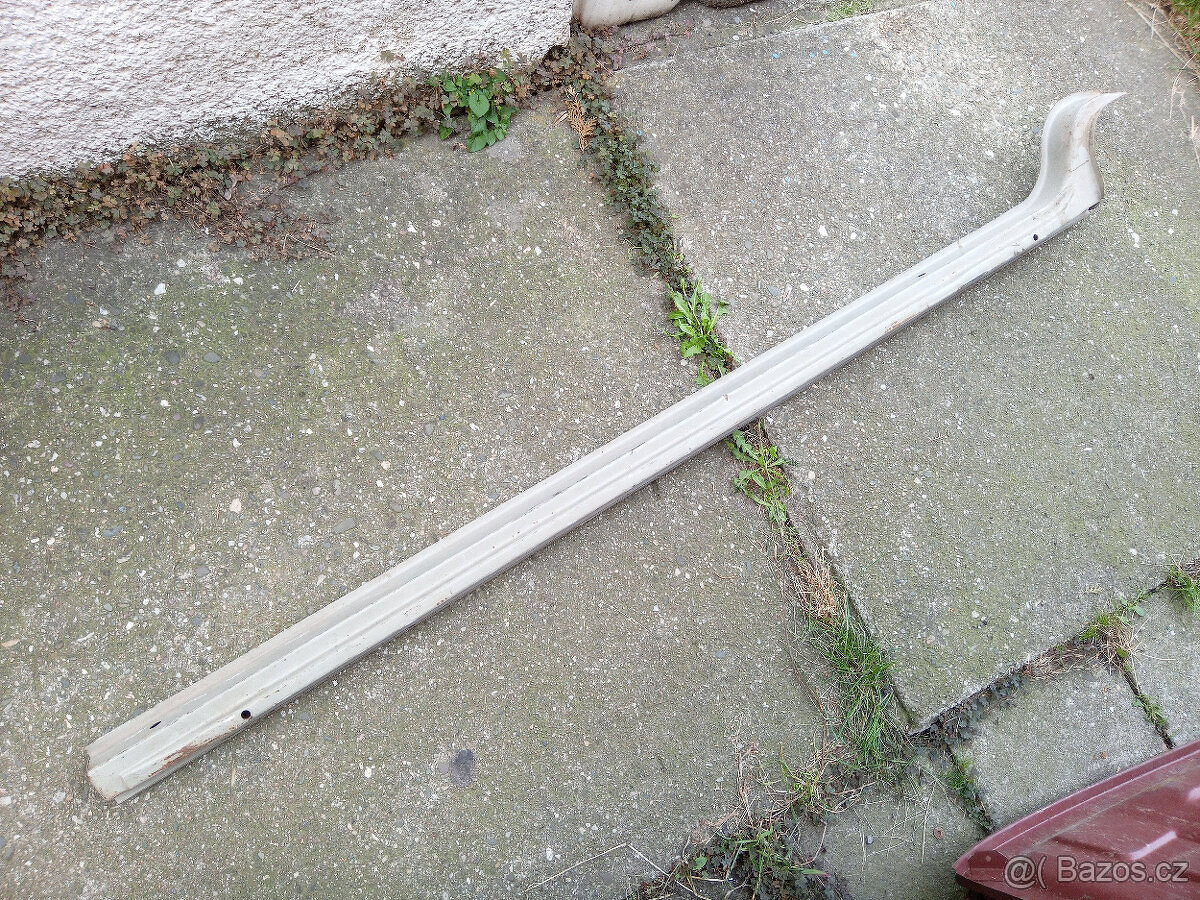 Wartburg práh podlaha kufru čelo nové DDR - 5