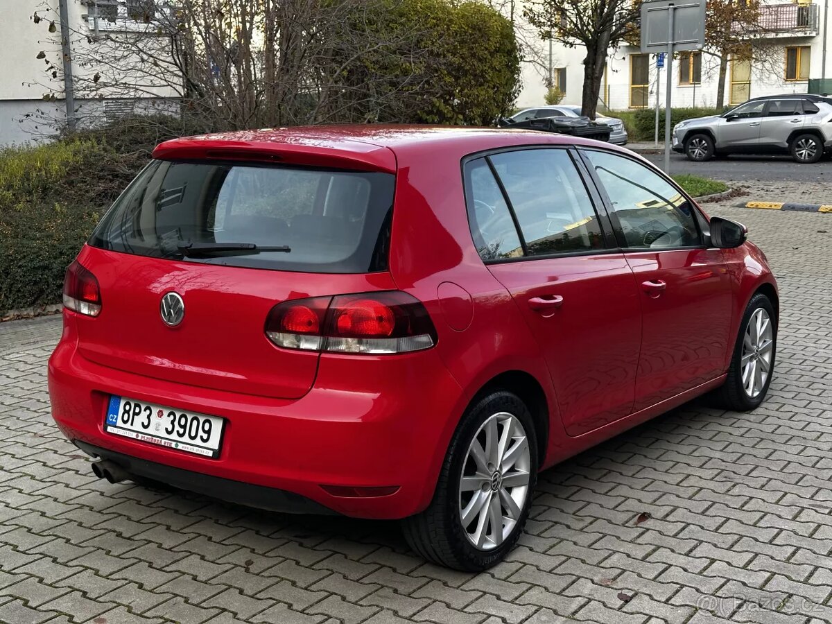 Volkswagen Golf 1.4 TSI 118kW DSG Highline ALU R17 Alcantara - 5