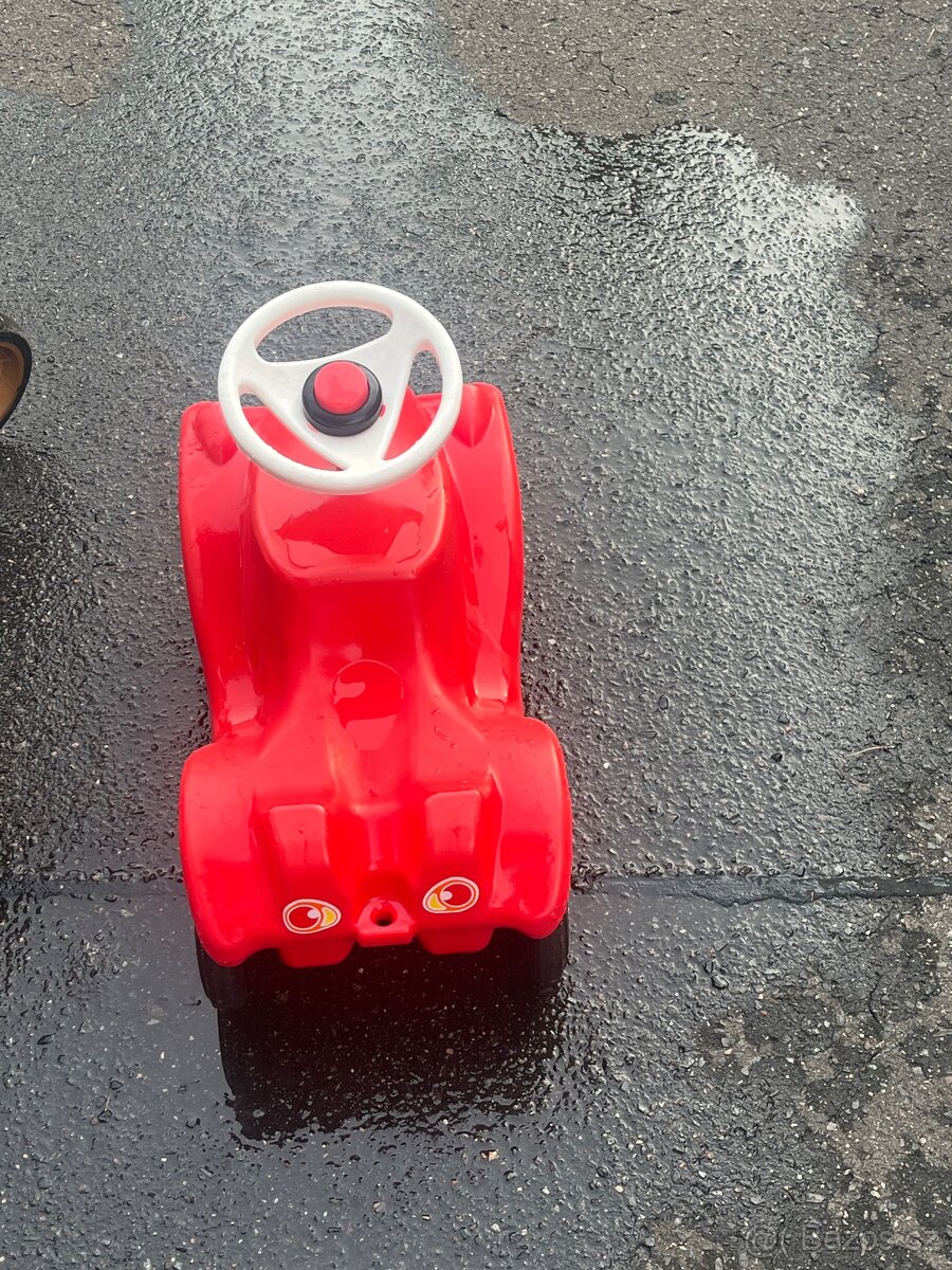 3 hračky - odrážedla + tříkolka - 5