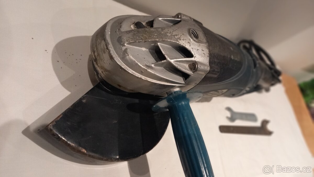 Velká uhlová bruska 230 mm - flexa - 5