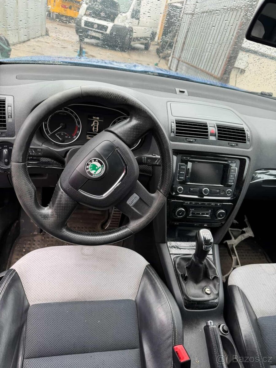 Octavia 2 rs cega - 5