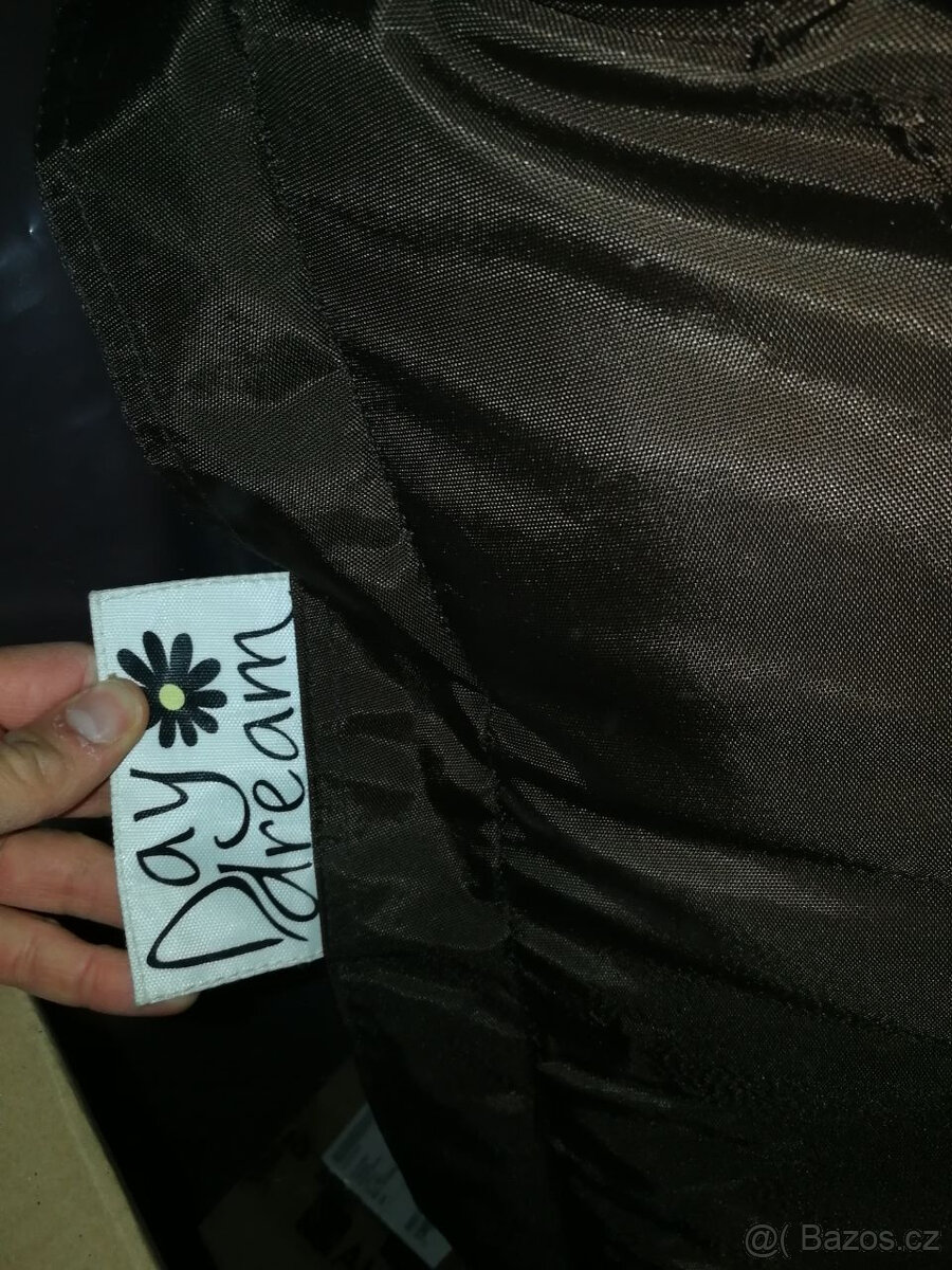 e-shop DAY DREAM PYTLE NA SEZENÍ Více zde: https://sedaci- - 5