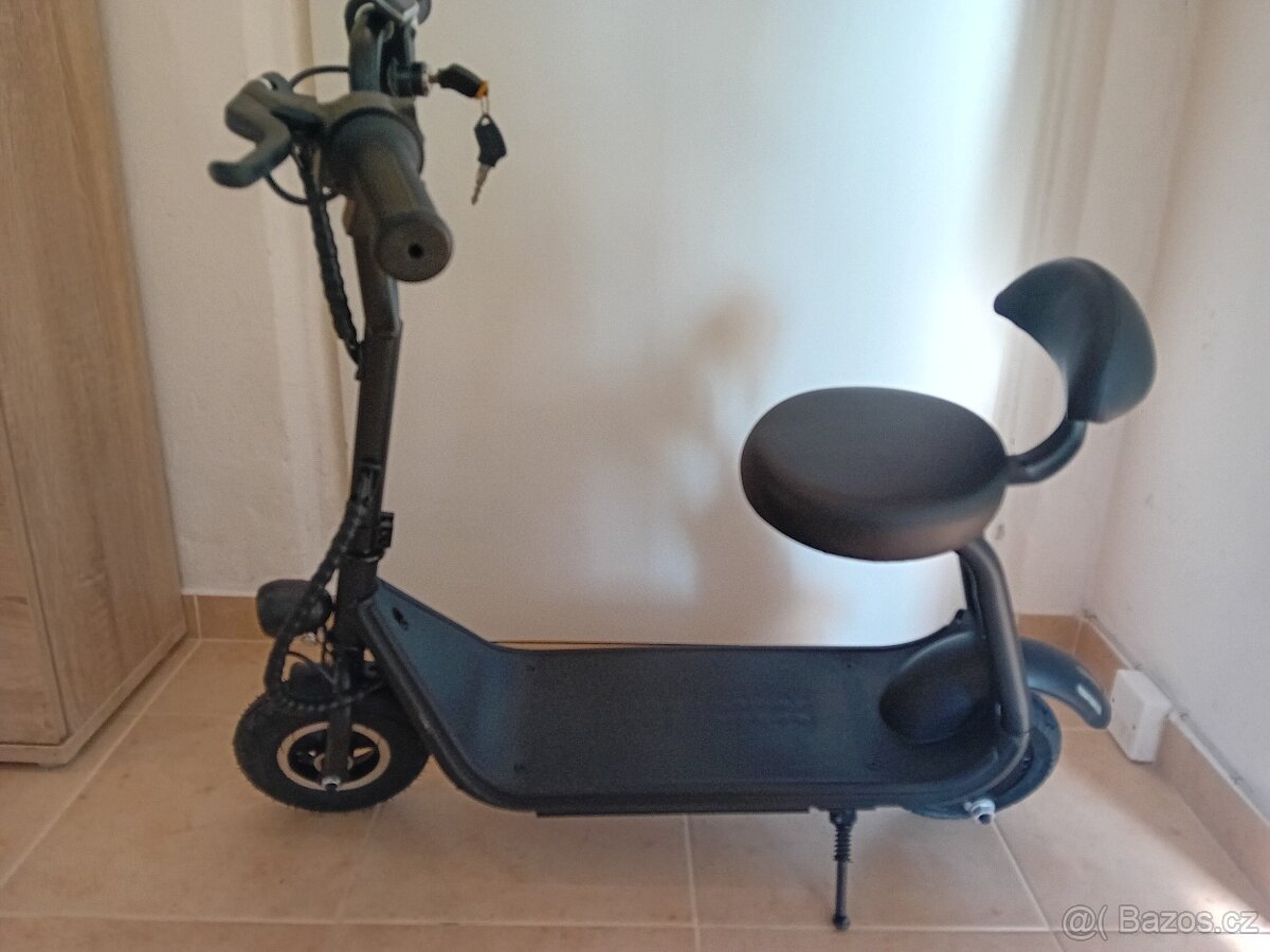 Dětská elektrická koloběžka - 5