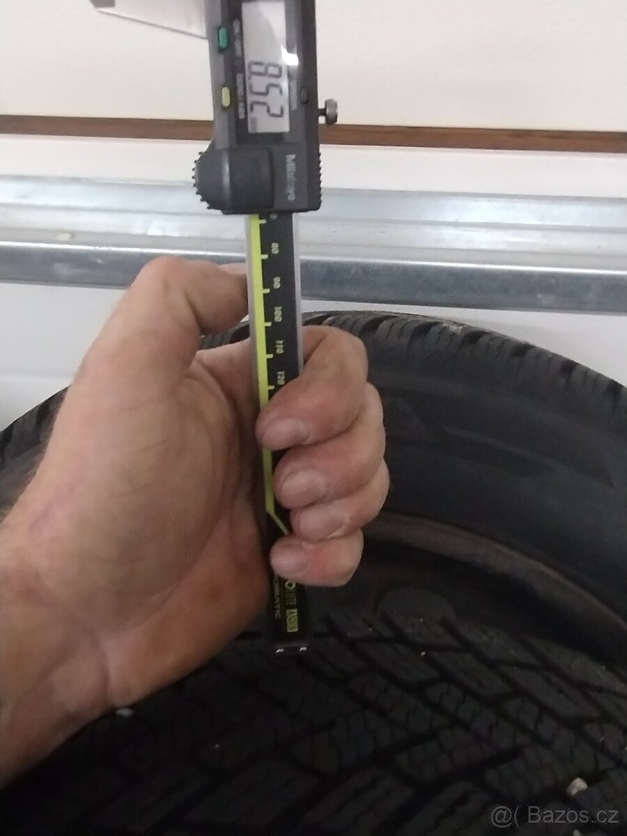 zimní pneu 225/55 R16 - 5