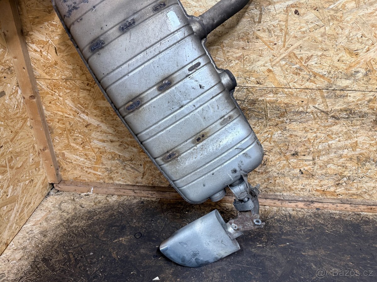 ZADNÍ DÍL VÝFUKU VW TOUAREG 7P 3.0 TDI - 5