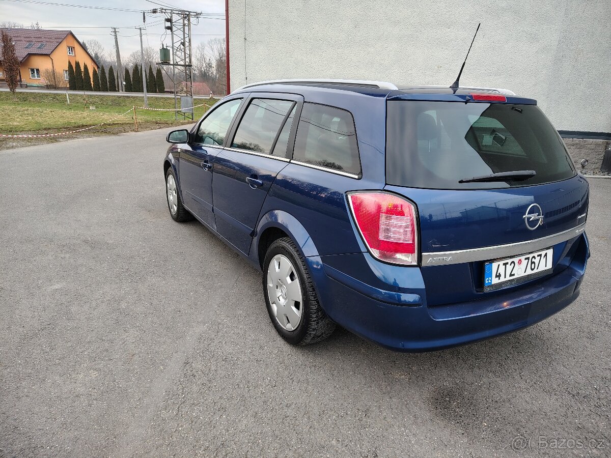 Astra H kombi benzín - 5