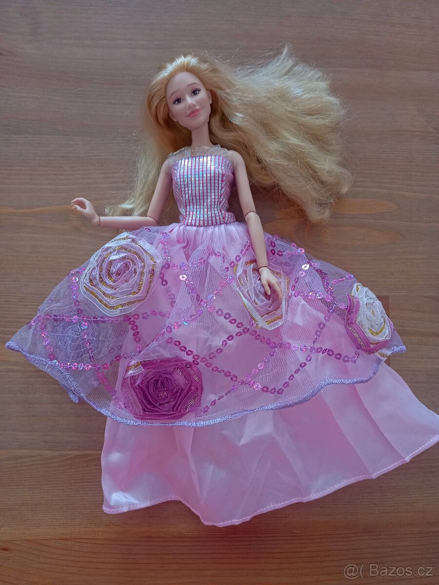 Plně kloubová panenka Mattel - 5