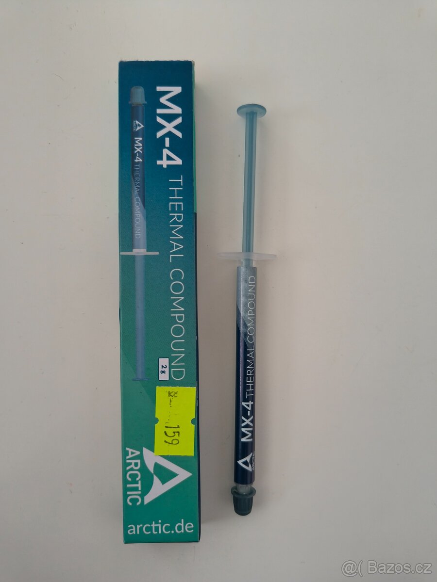 Intel Core i3-8100, chladič, pasta - 5