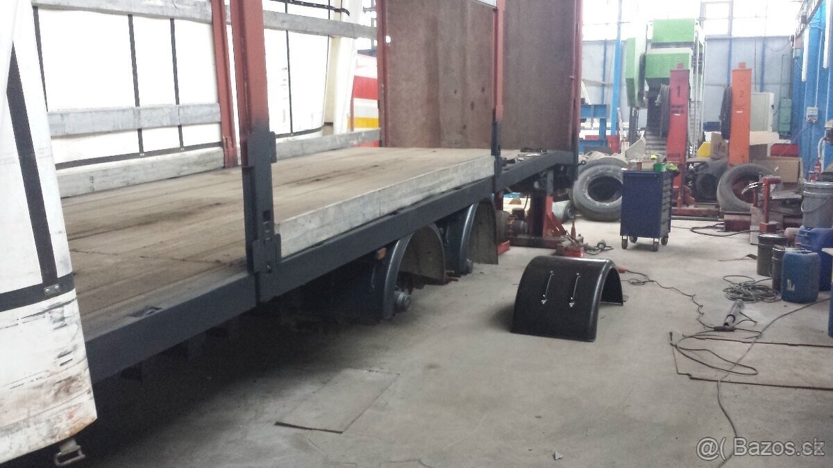 Náves LeciTrailer s čelom 2004 - 5