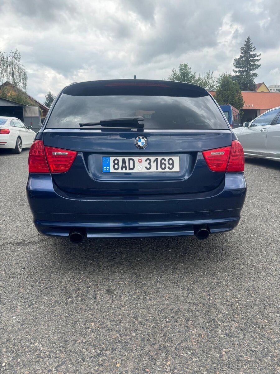 Prodám BMW 335ix e91 manuál - 5