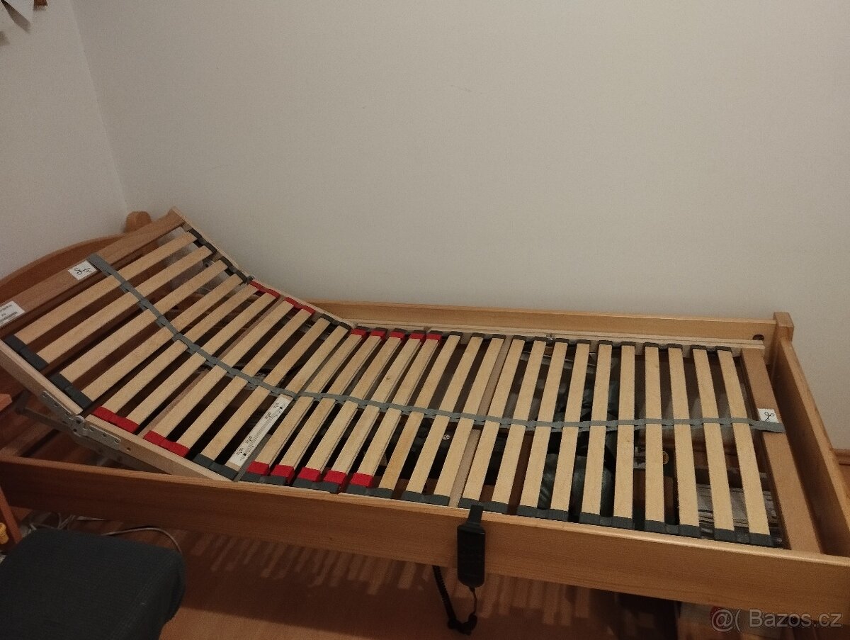 Polohovací elektrická postel - 5
