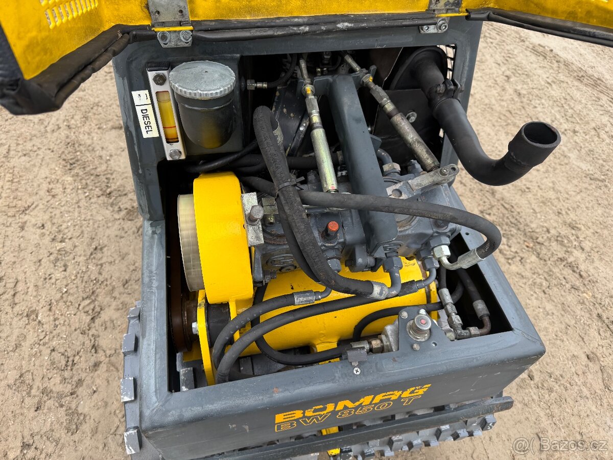 Ježkový válec Bomag BW850T - 5