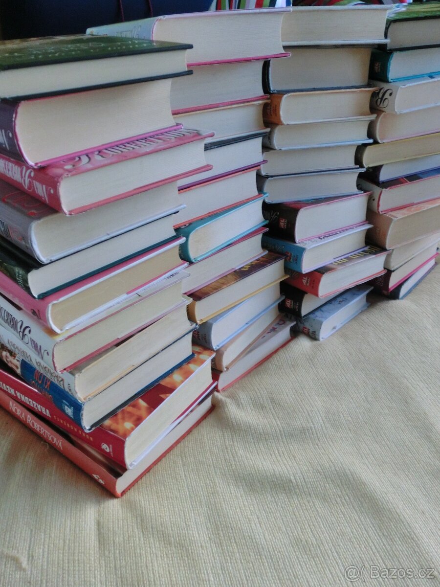 44 x Nora Robertsová - 5