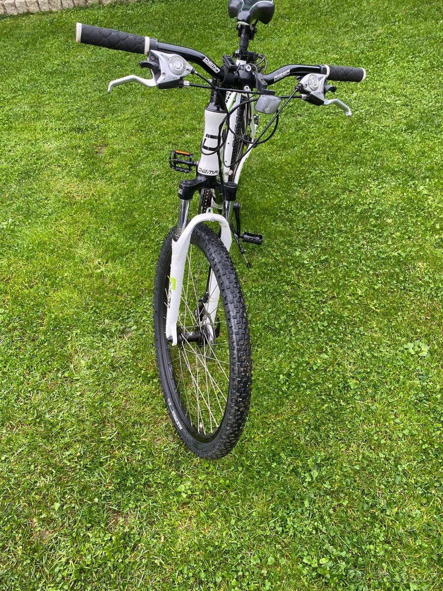 Prodám 3 kola a koloběžku - 5