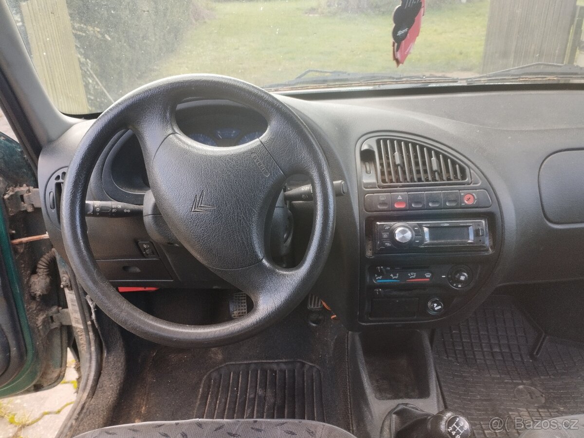 Prodám Citroen Saxo 1,1 - 5
