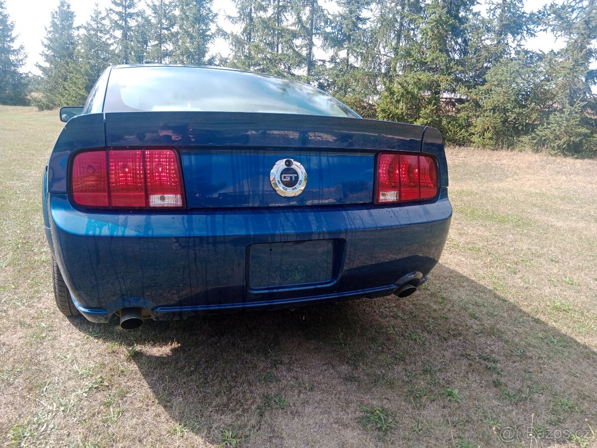 Ford mustang 4.6GT 2006 - 5