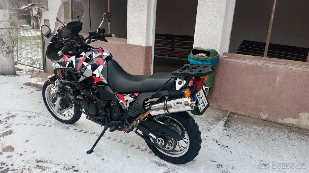 Triumph Tiger 900