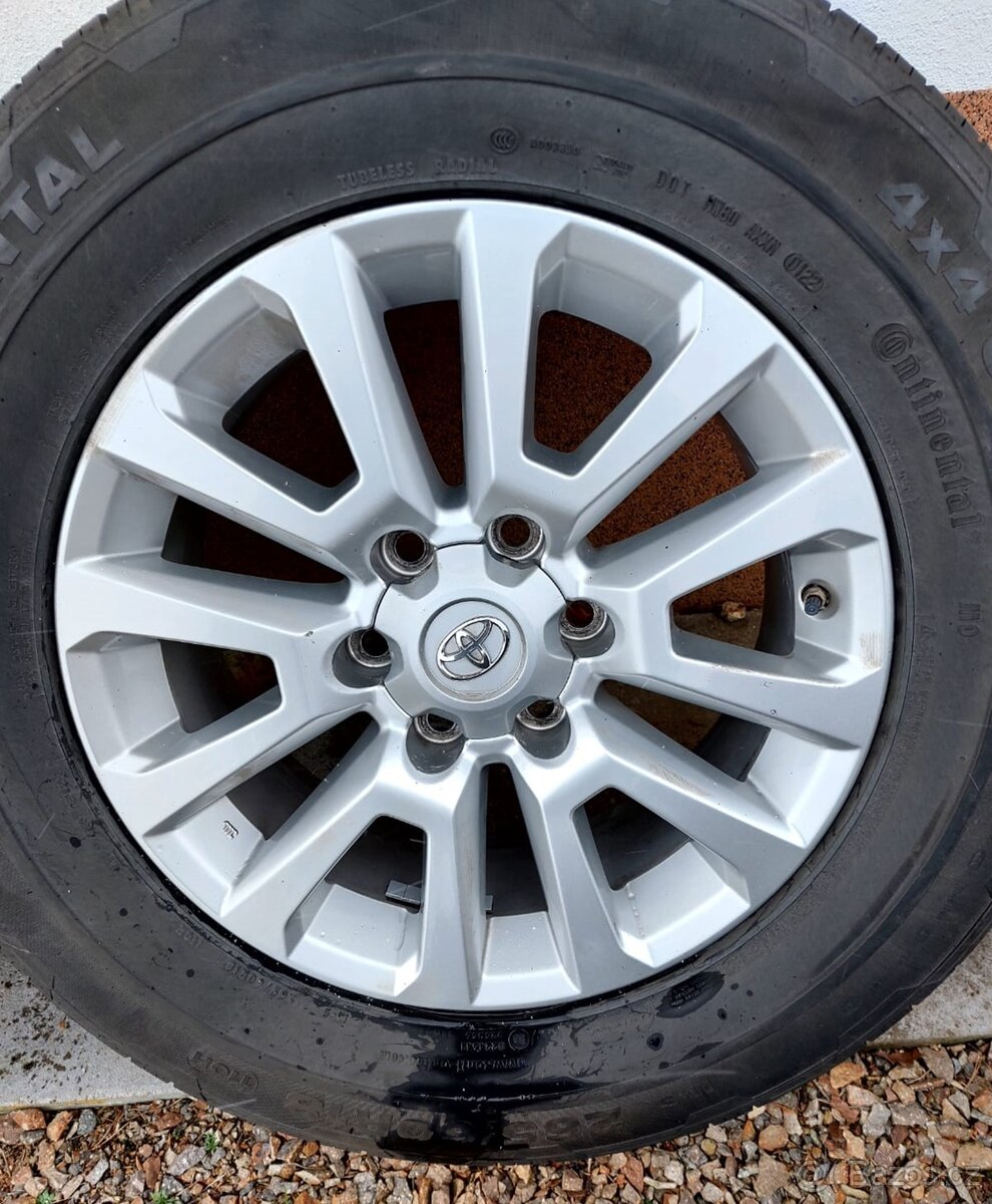 Toyota Land Cruiser 6x139,7 r18, ET25 kompl.kola 4ks