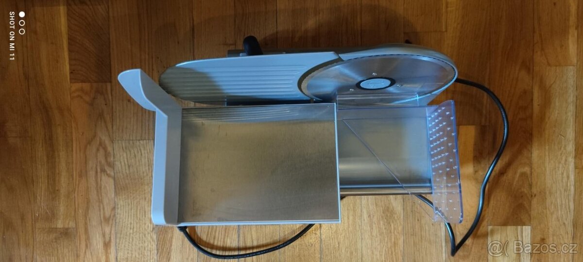 ELEKTRICKÝ KRÁJEČ POTRAVIN GORENJE - 5