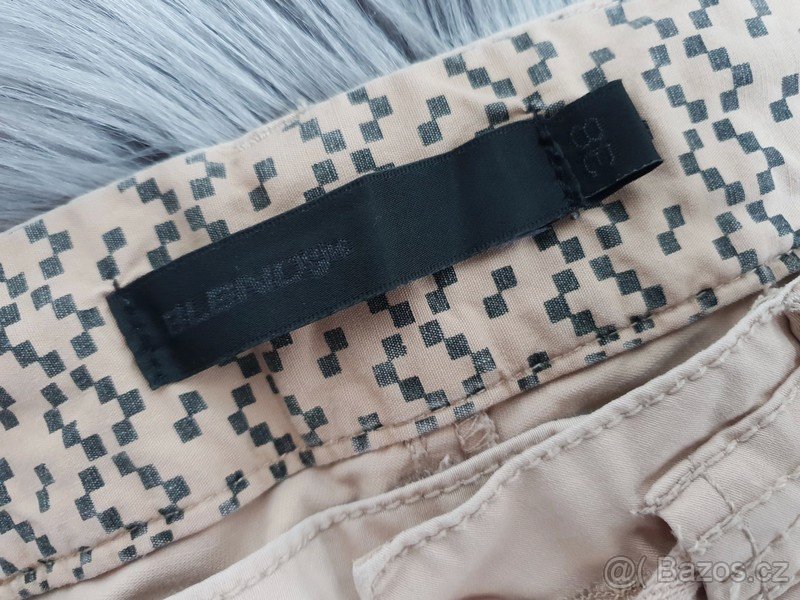 Prodám béžové 3/4 kalhoty - 5