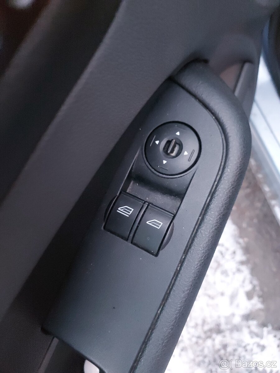 Ford focus 1.6i (74kW) - 5