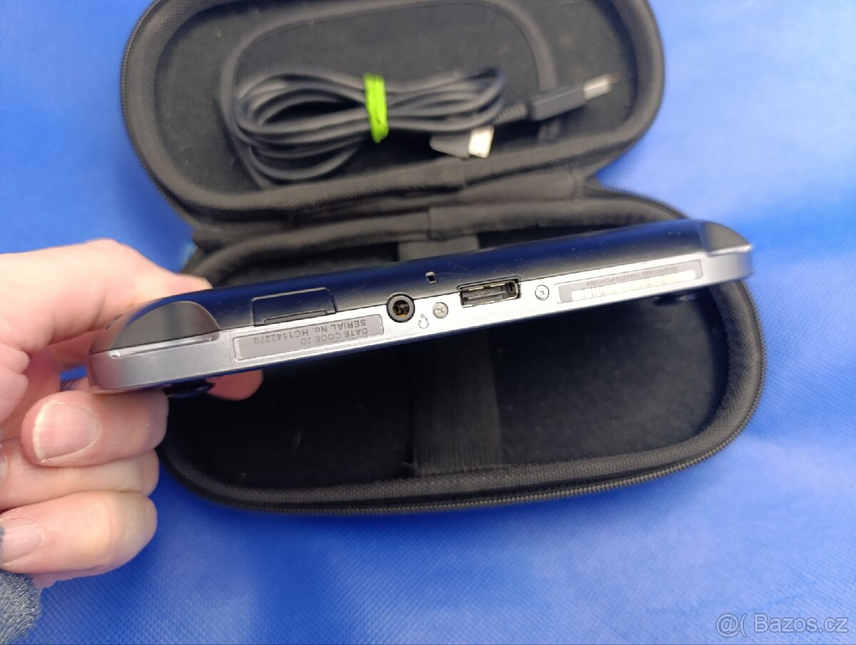 Sony PS PlayStation Vita OLED - 5