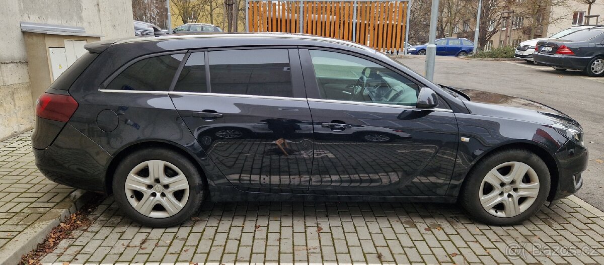 Opel Insignia Sports Tourer - 5