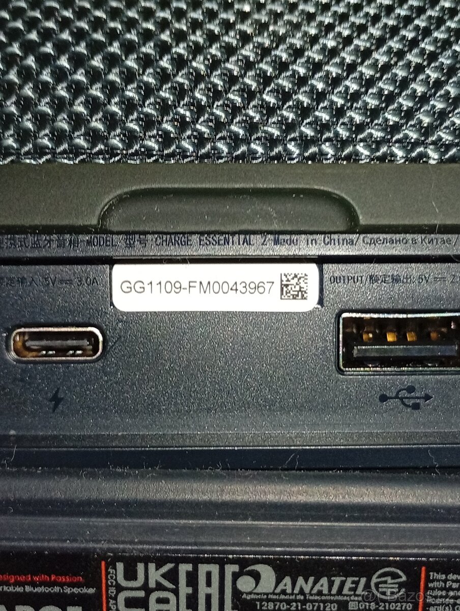 Bluetooth reproduktor JBL Essential charge 2 - 5