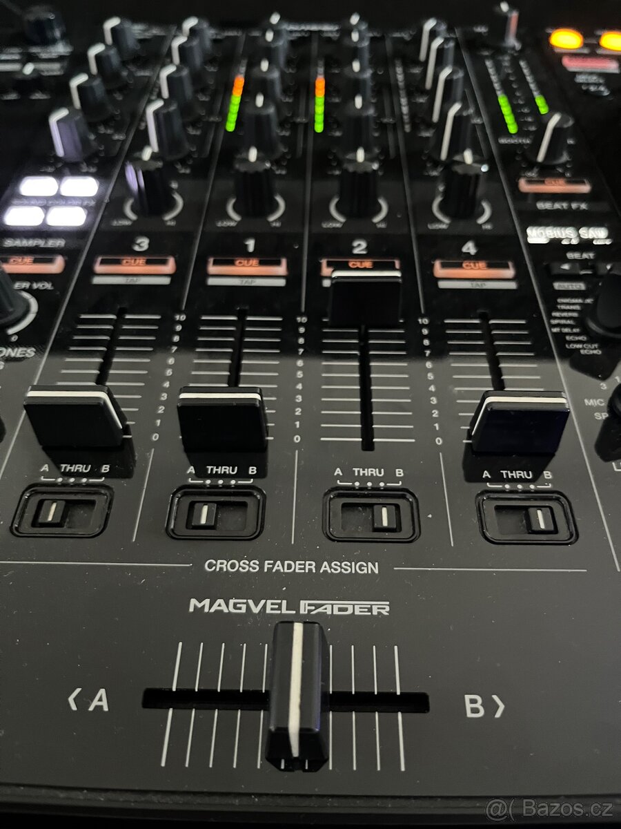 PIONEER DDJ-1000 - 5
