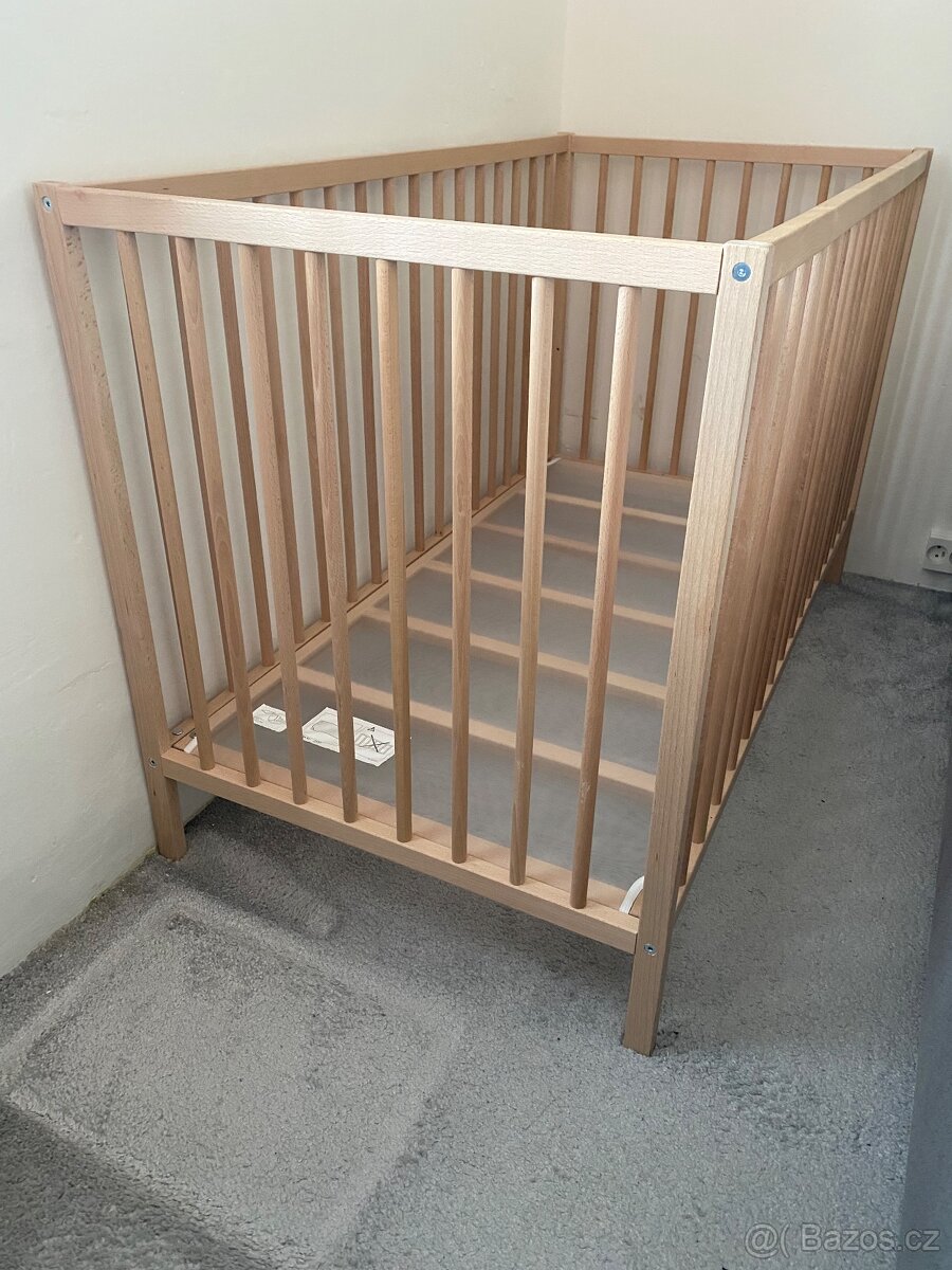 Dětská postýlka včetně mantinelu - 5