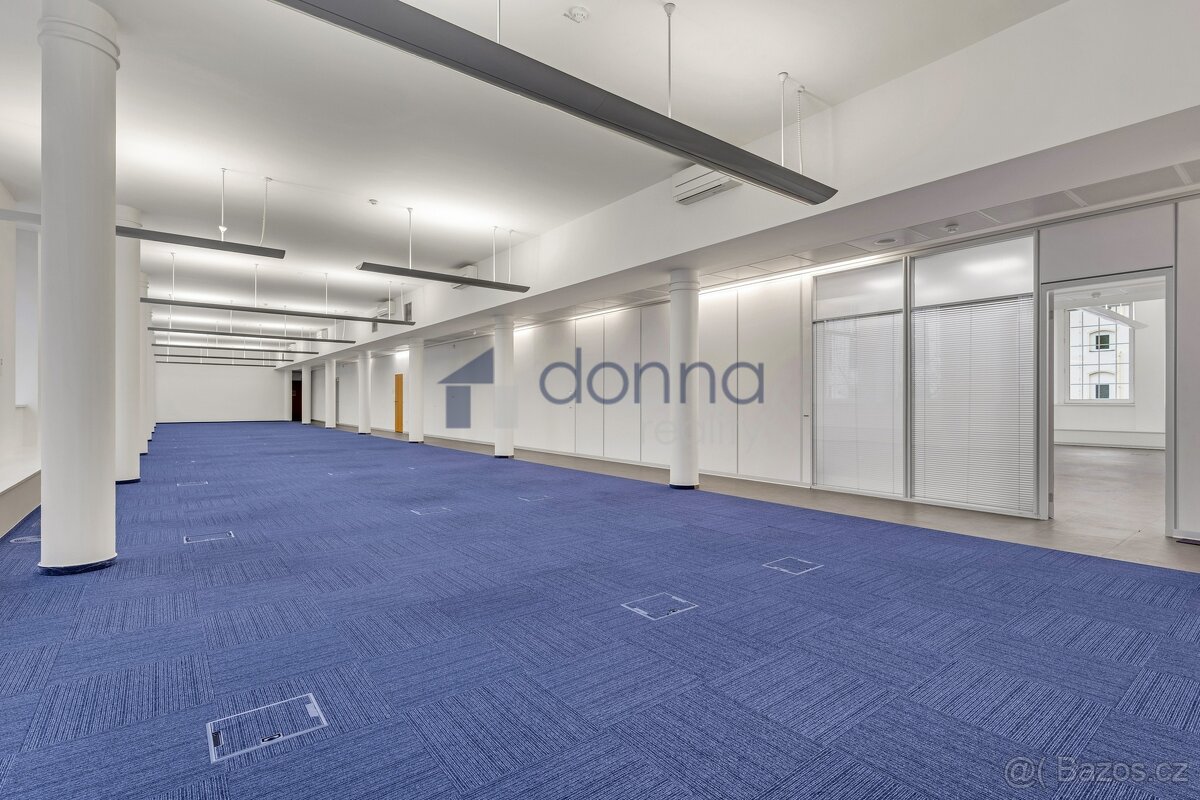 Pronájem kanceláře 388 m² Křižíkova, Praha - Karlín - 5
