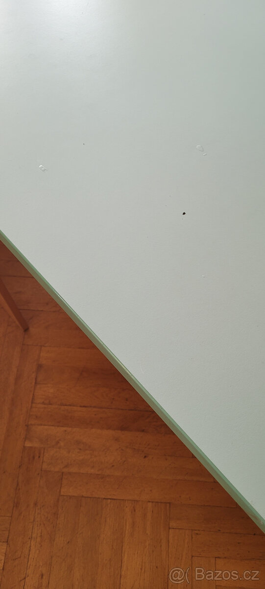 Velký psací stůl z lamina + 2x pojízdné šuplíky pod stůl - 5