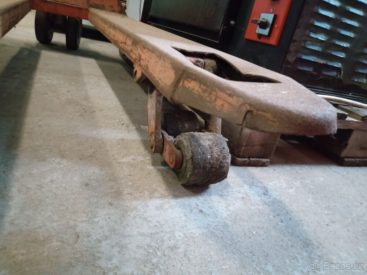 paletový zvedák - 5