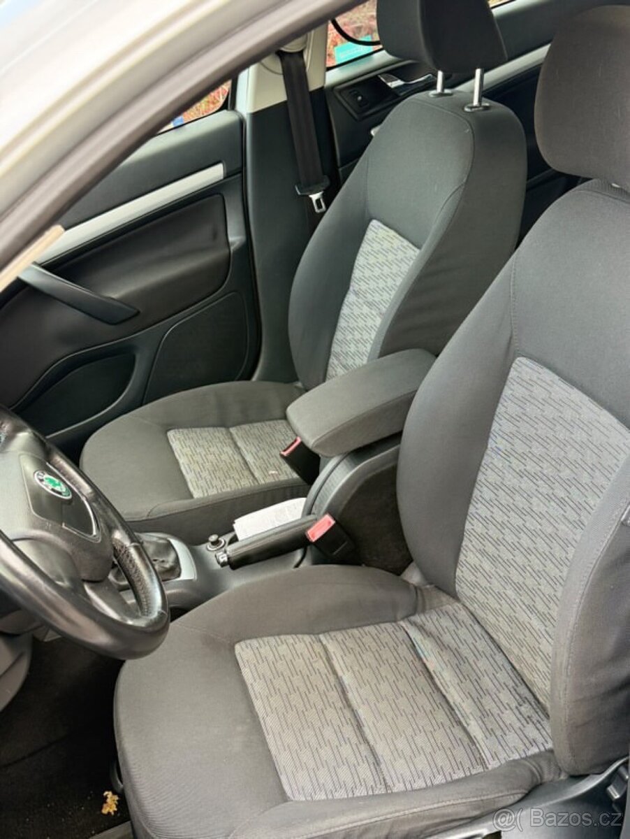 Škoda Octavia II 1.6tdi - 5