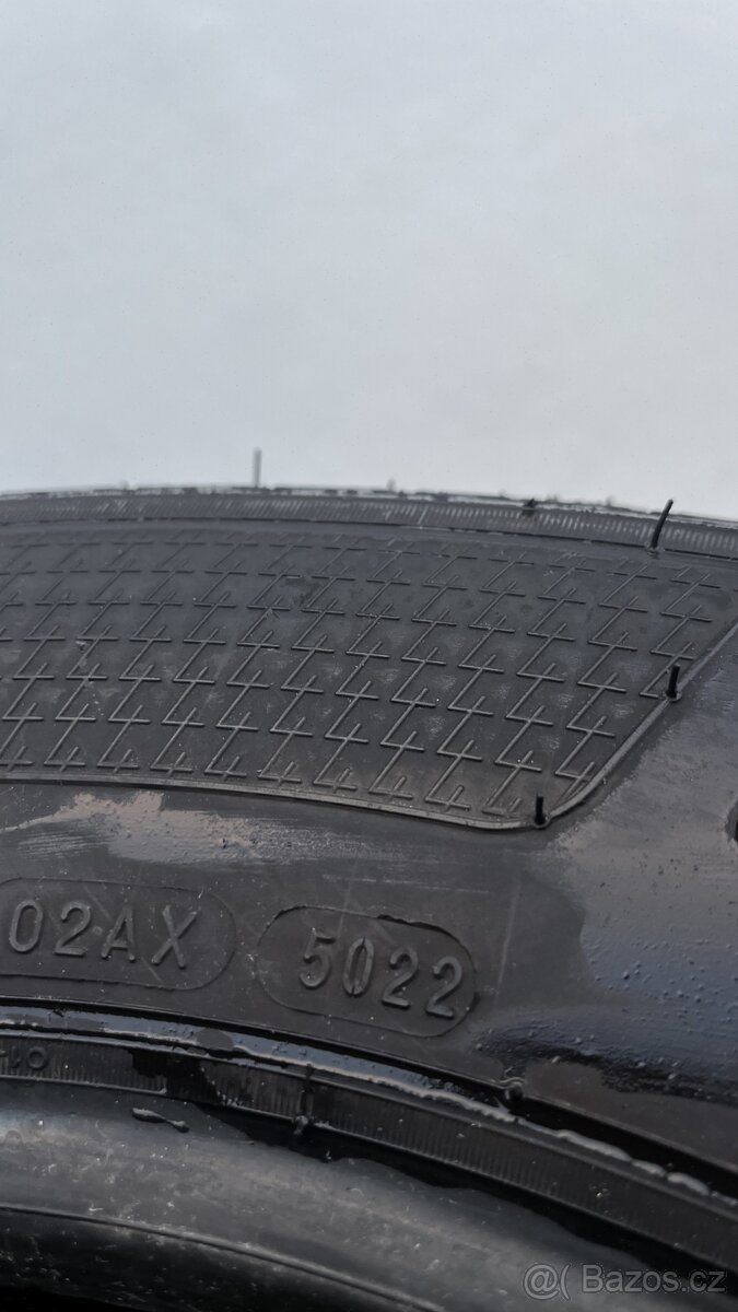 4x - zimní pneu - 215/70 R16 100H - KLEBER - 8mm - 5